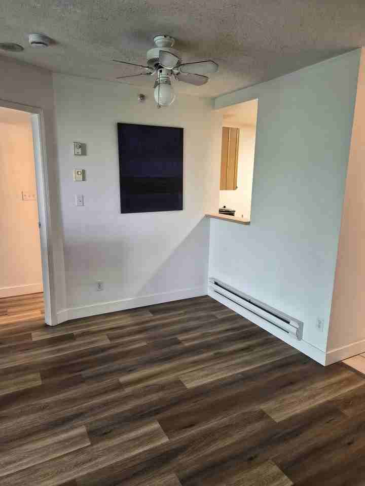 811 Helmcken Street - Photo 5 of 20