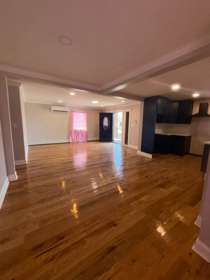 146-19 183rd St Springfield Gardens - Photo 2 of 9