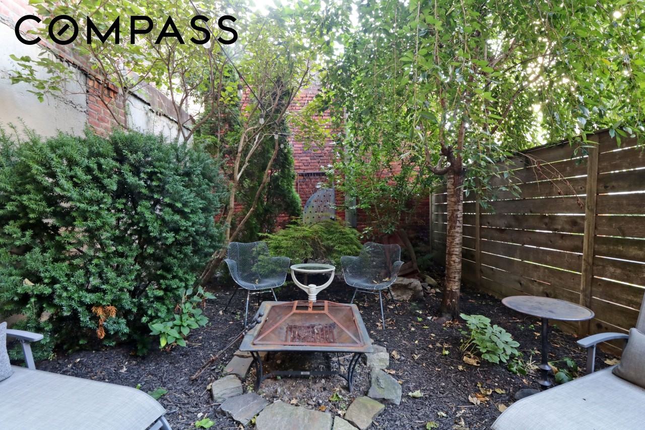 380 Herkimer St #1 - Photo 6 of 7
