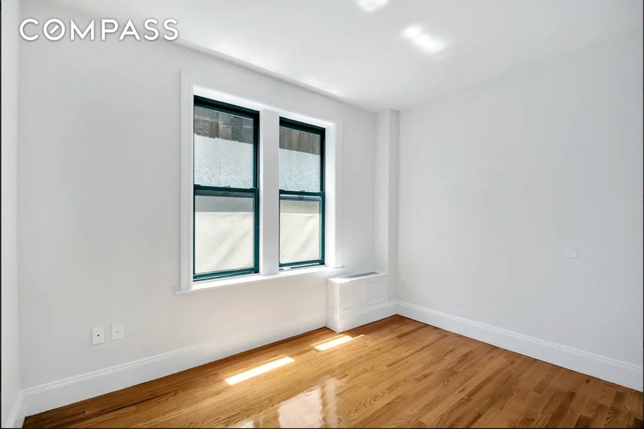 226 E 70th St #1C - Photo 6 of 17