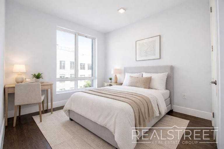 100 Himrod St #4R - Photo 4 of 15