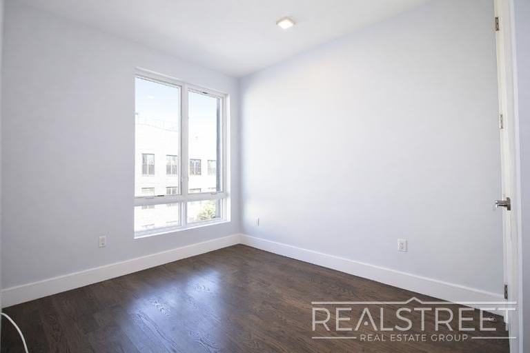100 Himrod St #4R - Photo 6 of 15