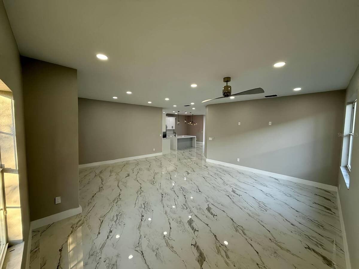 2958 White Cedar Cir - Photo 6 of 12