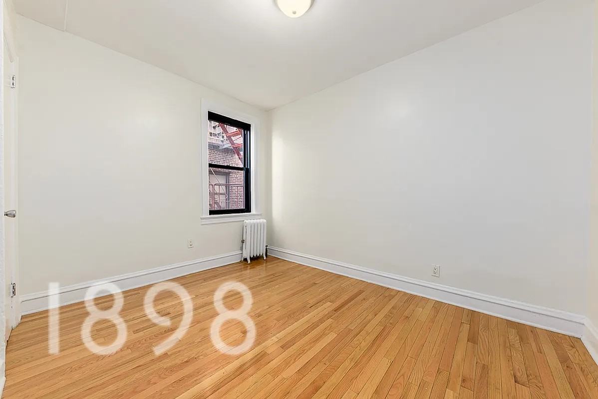 47-07 39th Street #08C - Photo 2 of 7