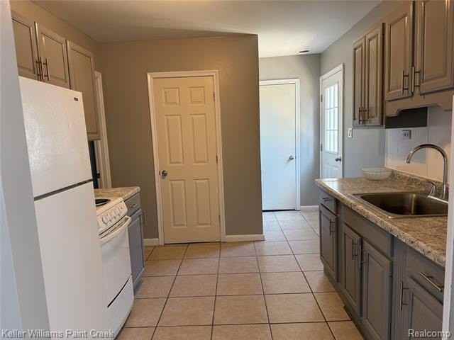 70190 N Main St #3 - Photo 2 of 10