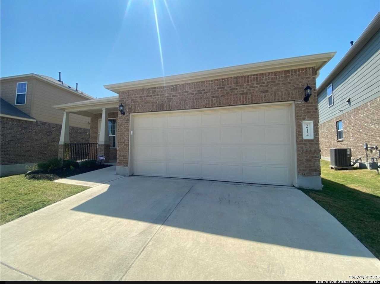 212 Lyre Leaf Dr - Photo 3 of 14