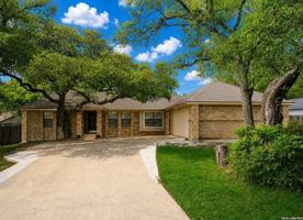 featured image of 19739 Encino Way