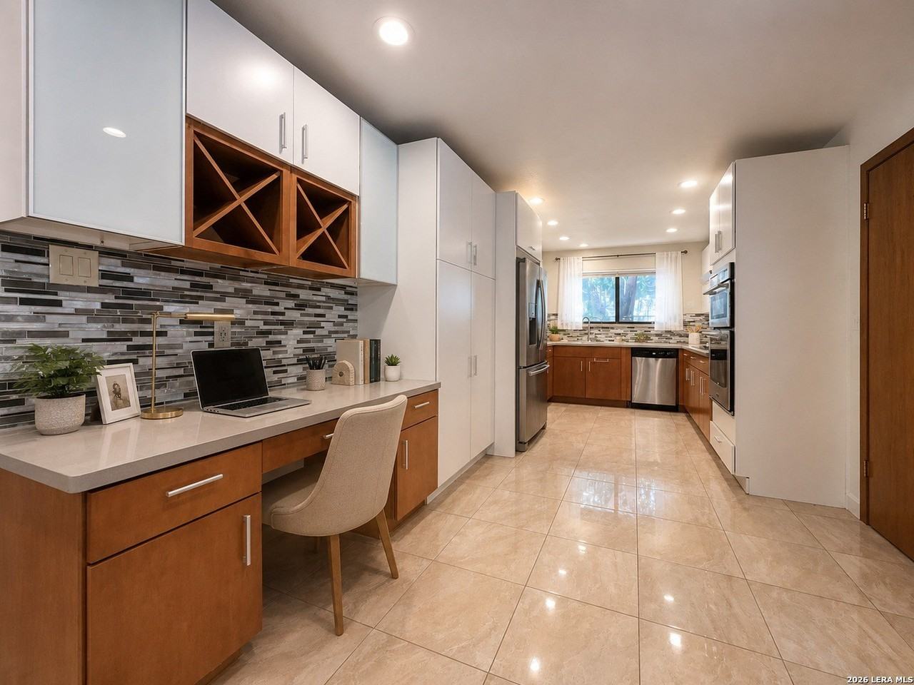 19739 Encino Way - Photo 4 of 50