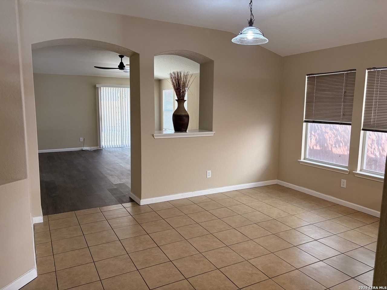 9430 Hacienda Acres - Photo 2 of 8