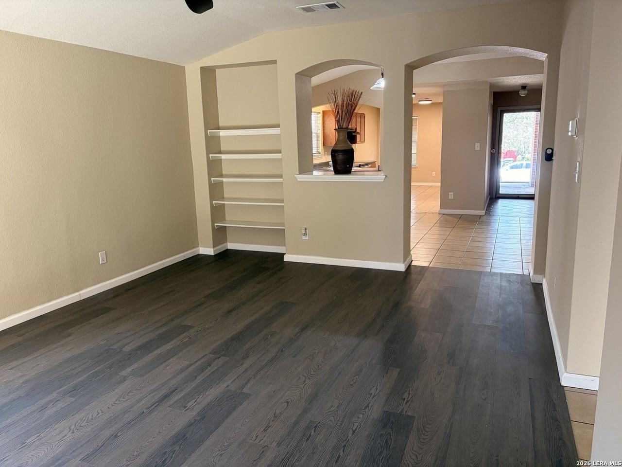 9430 Hacienda Acres - Photo 6 of 8