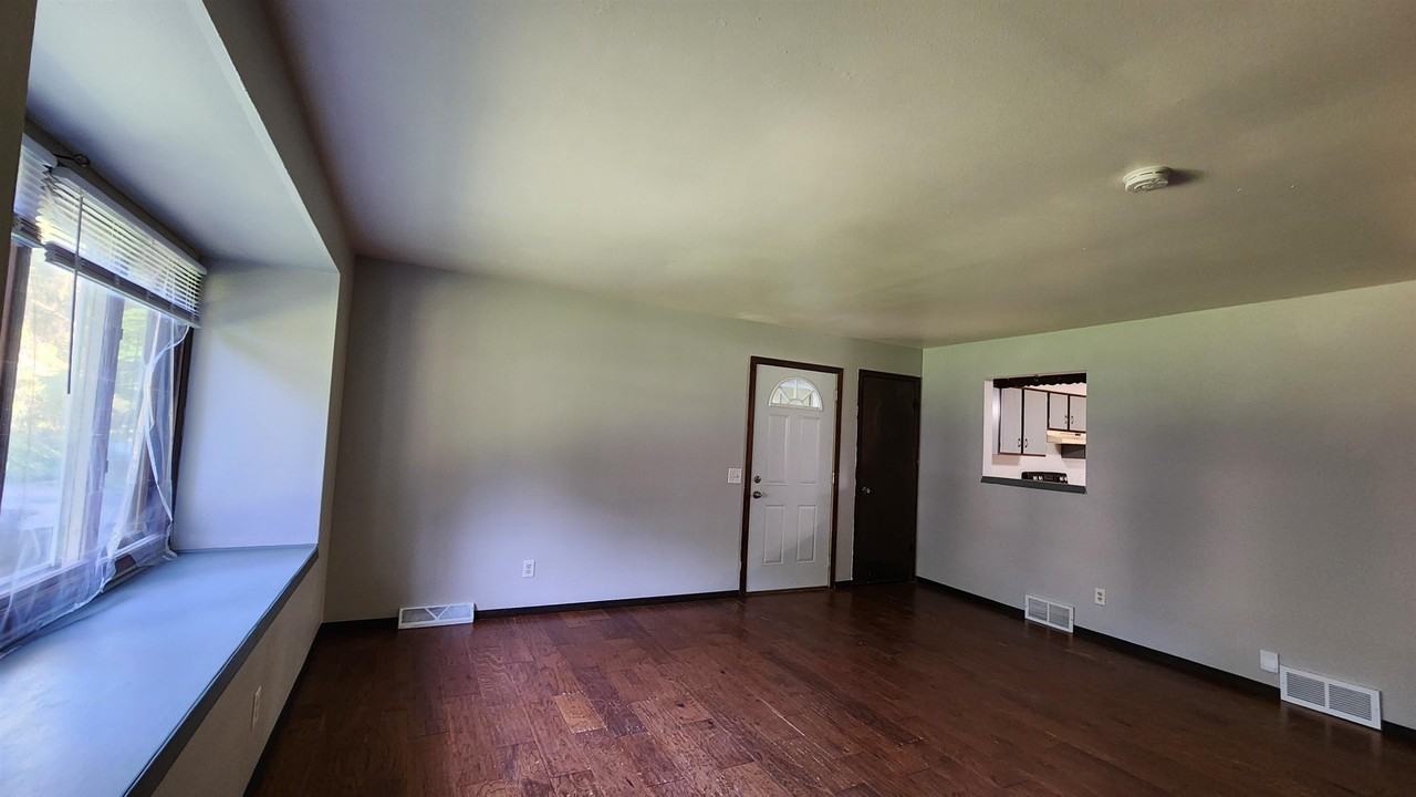 3806 Sunbrook Rd #2 - Photo 7 of 37