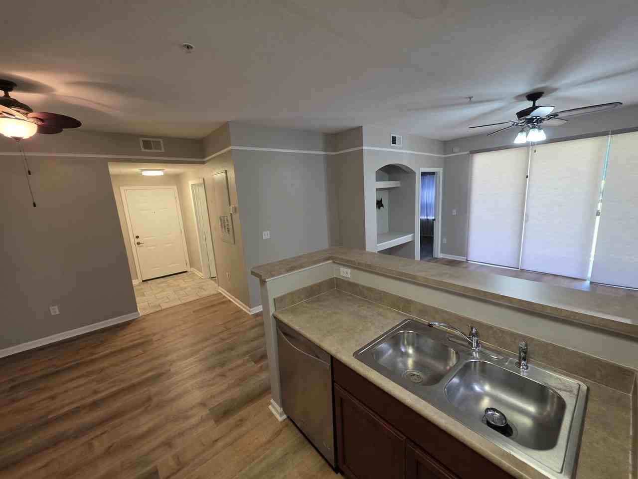 2801 Chancellorsville Dr #314 - Photo 4 of 40