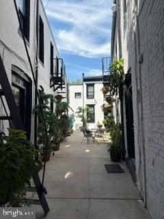 780 Washington Blvd #2F - Photo 2 of 9