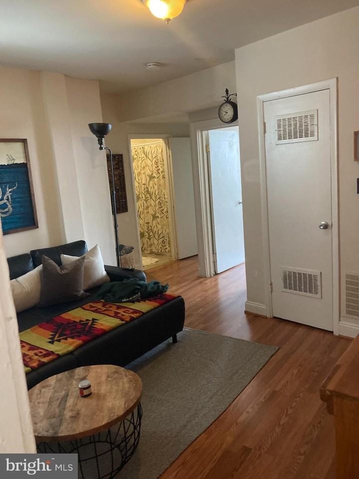 780 Washington Blvd #2F - Photo 5 of 9