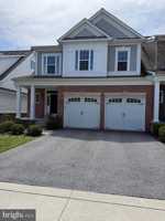 featured image of 10905 Fairmont Ln