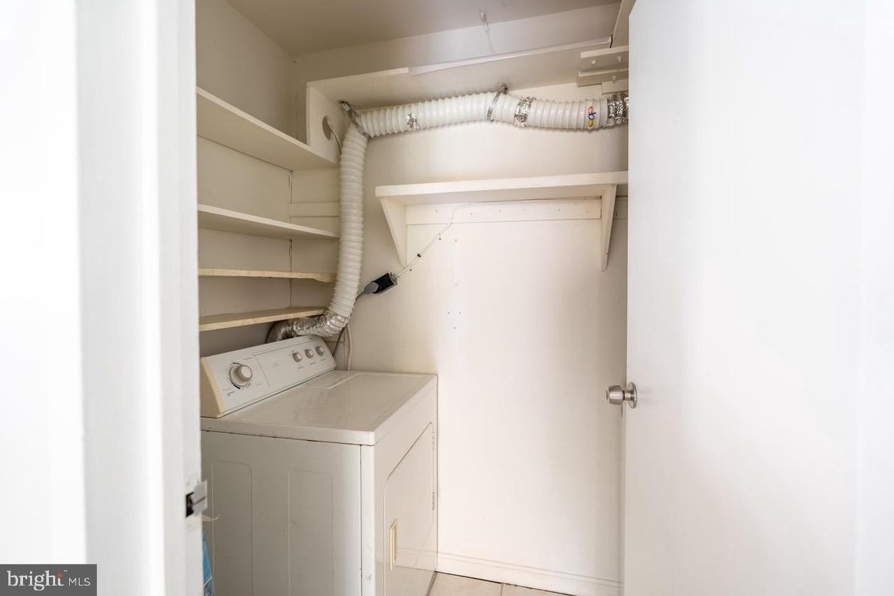 9570 Hagel Cir #D - Photo 4 of 9