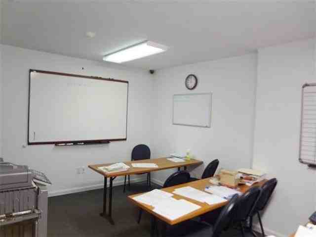 148 Kingspoint Blvd - Photo 7 of 15