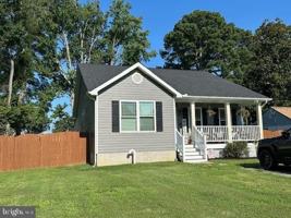 featured image of 119 N Cedar Ln