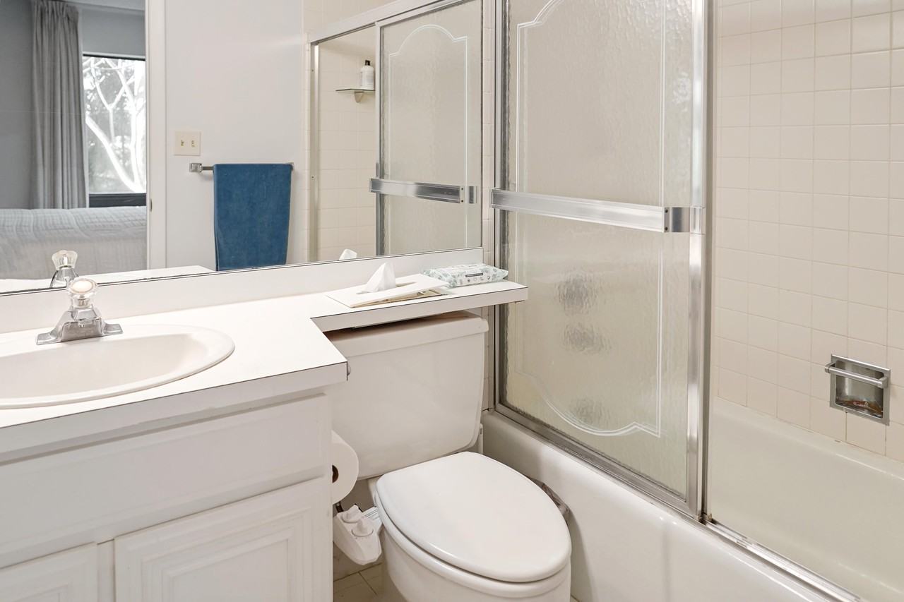 2550 Presidential Way - Photo 6 of 20