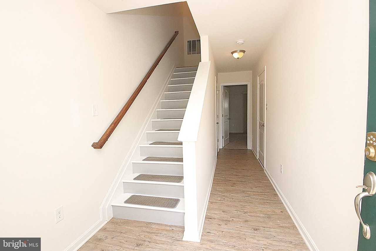 185 Magellan Dr - Photo 5 of 33