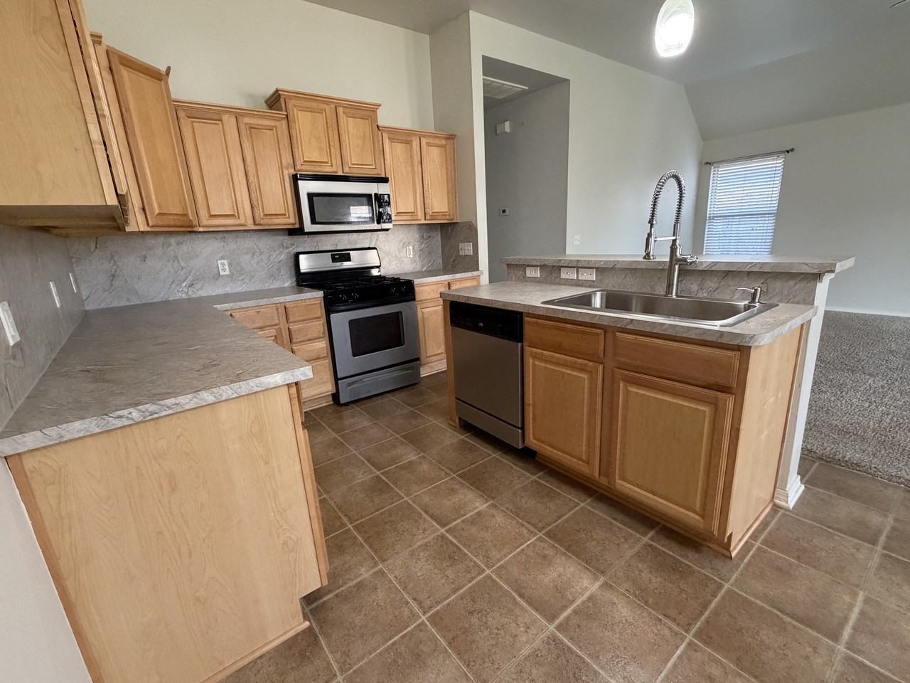 11908 Nw 136th Ter #1 - Photo 2 of 25