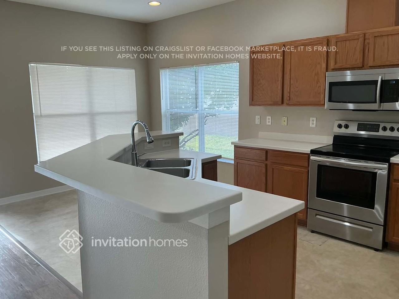 9301 Edistro Pl - Photo 5 of 27