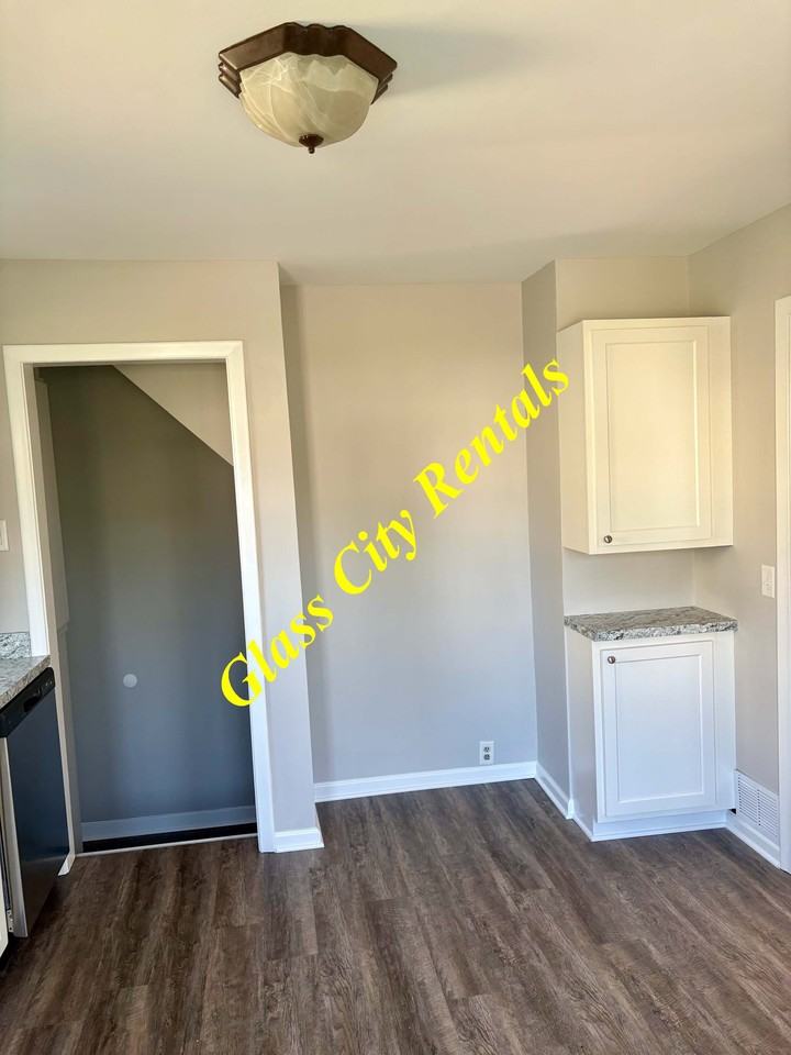 3217 Escott Ave #1 - Photo 5 of 14
