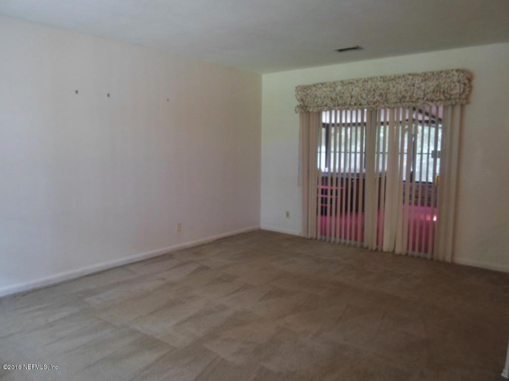 1324 Grandview Dr - Photo 3 of 22