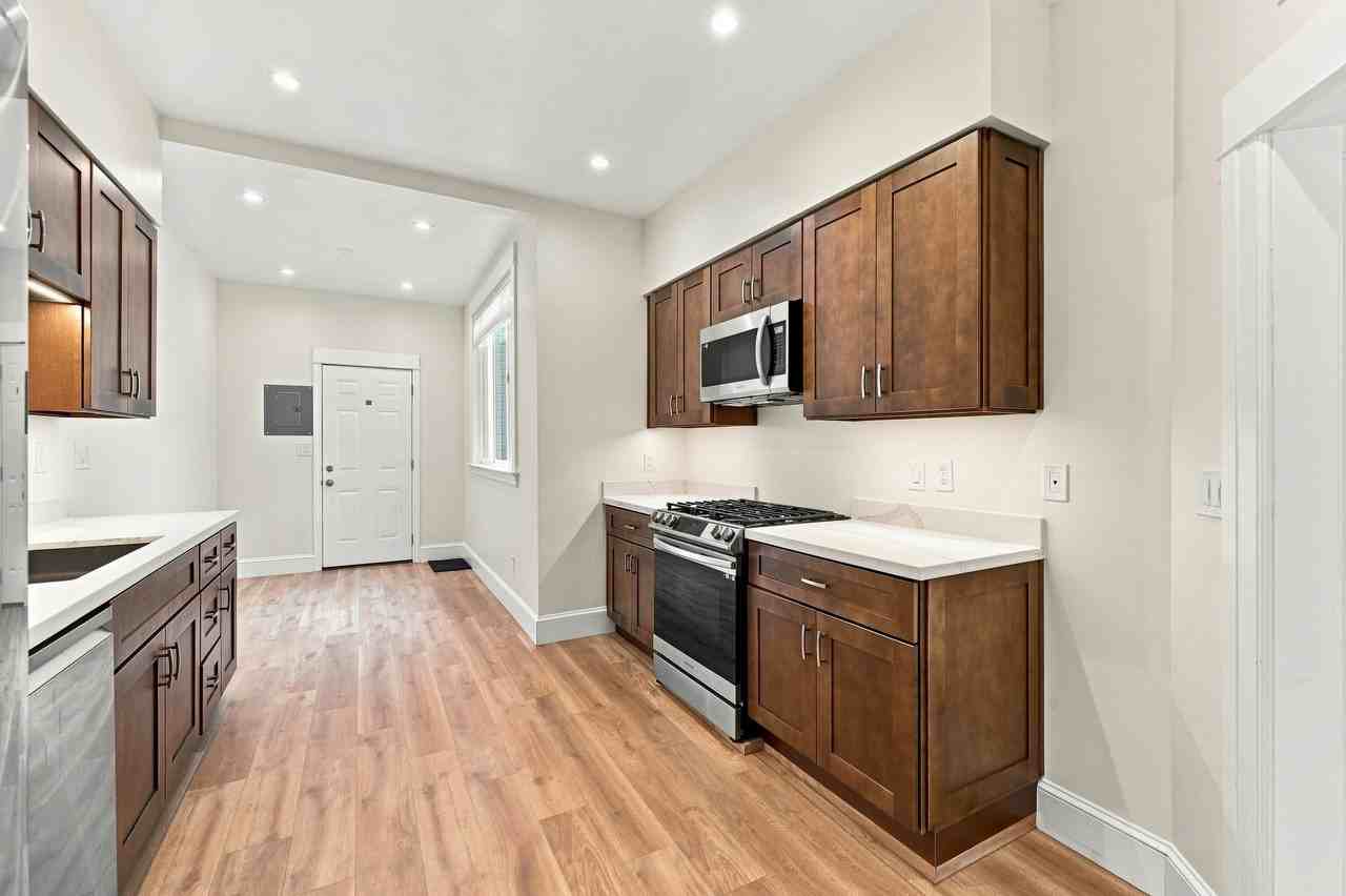 2414 Polk St - Photo 6 of 43