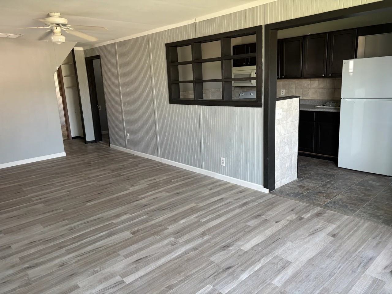308 N Cherry St #1 - Photo 3 of 18