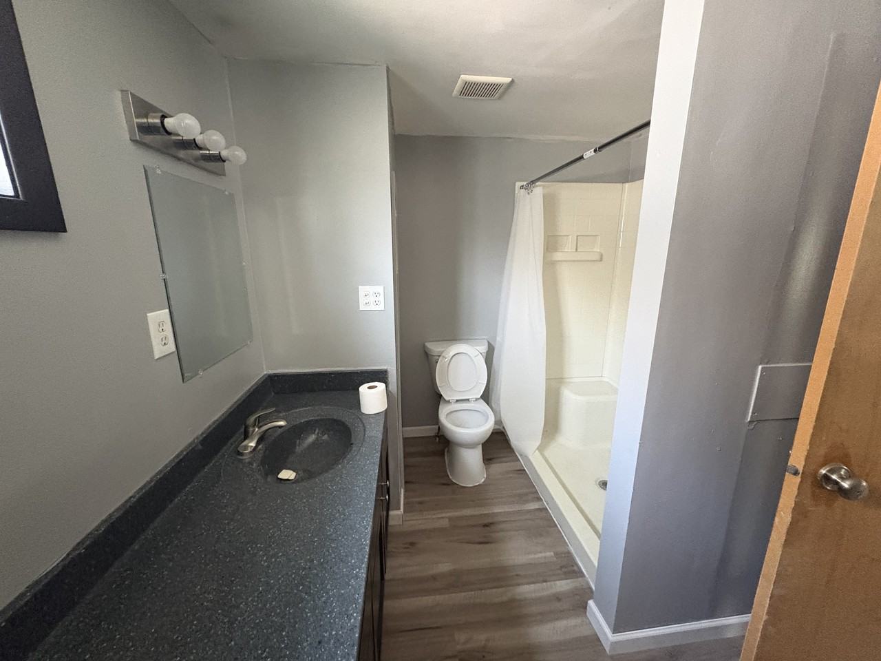 308 N Cherry St #1 - Photo 7 of 18