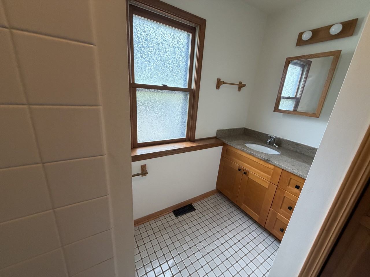131 Newberry Ave Apt 1s #1S - Photo 7 of 13