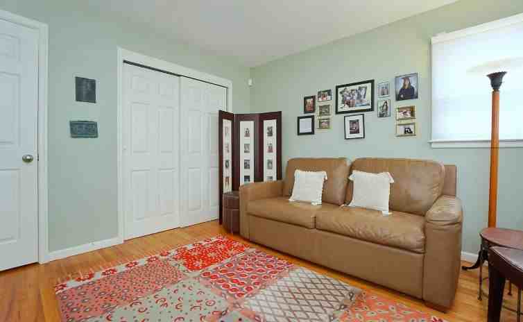 197 Winchester Ave #1 - Photo 5 of 10