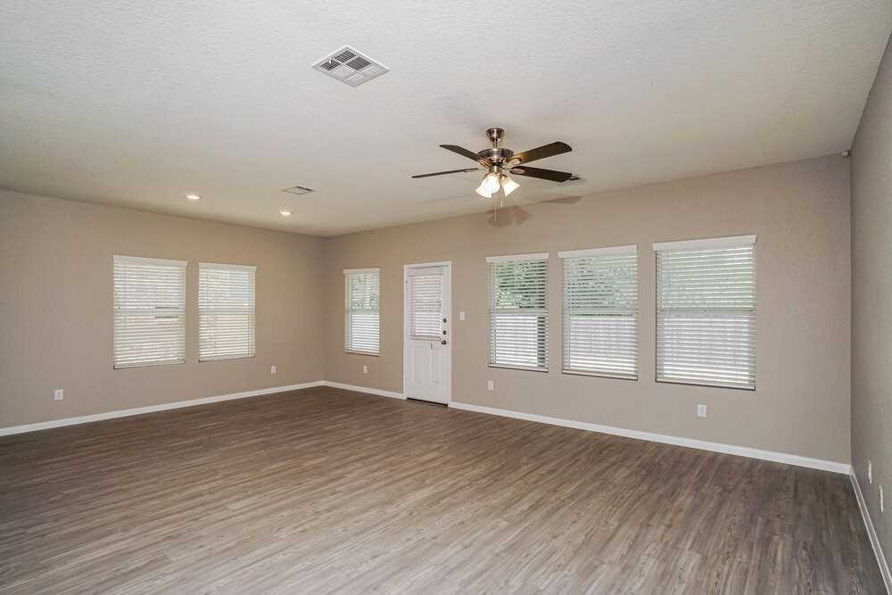 15035 Nettleton Ml - Photo 5 of 17