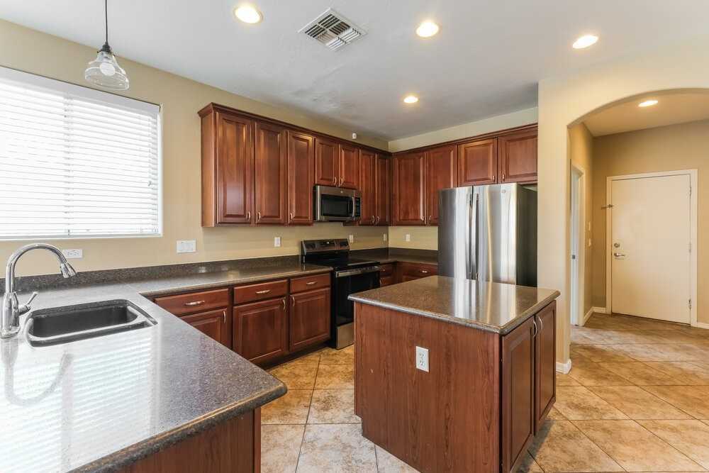 4261 N 157th Ave - Photo 7 of 17