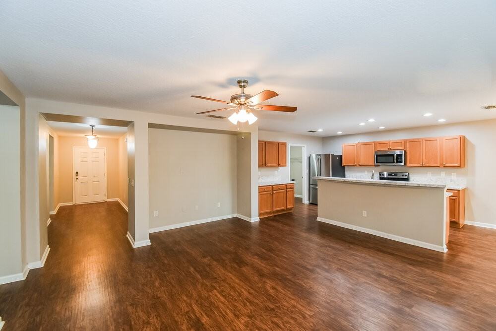 3859 Marsh Bluff Dr - Photo 5 of 16