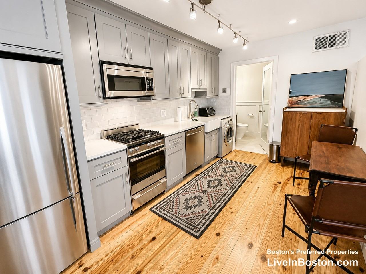 139 Arlington St #2 - Photo 3 of 8