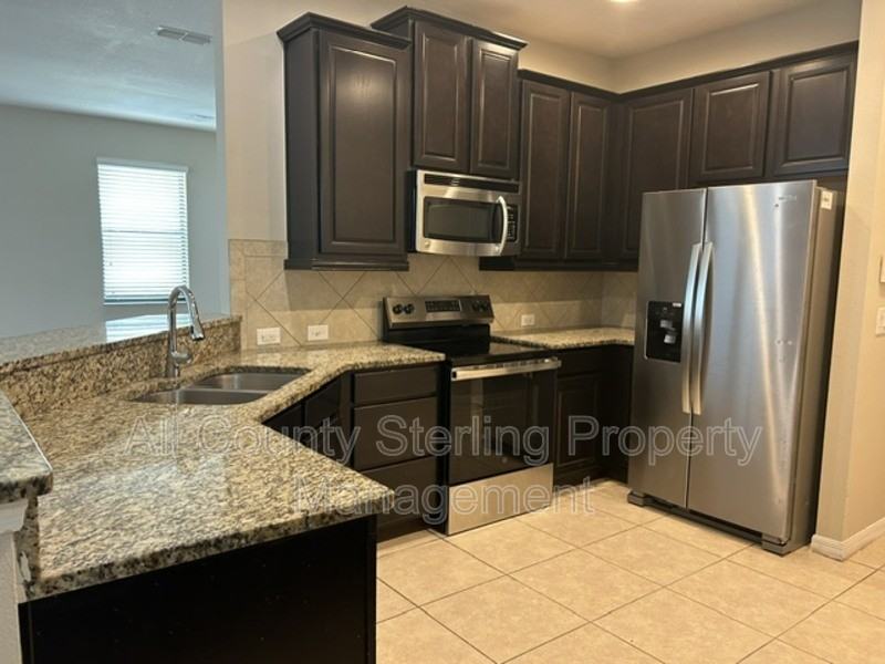 1876 Leather Fern Dr - Photo 7 of 24