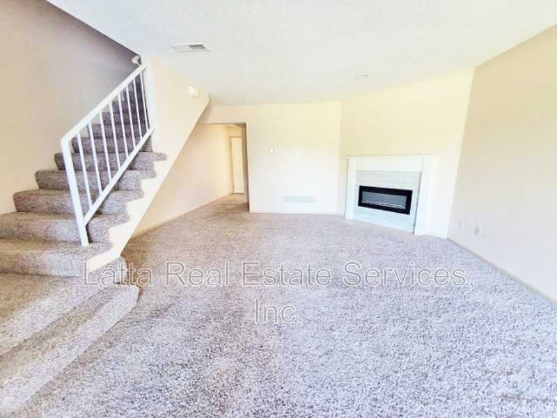 3235 Sw Iron Creek Dr - Photo 4 of 13
