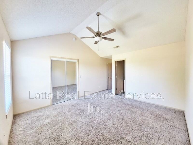 3235 Sw Iron Creek Dr - Photo 7 of 13