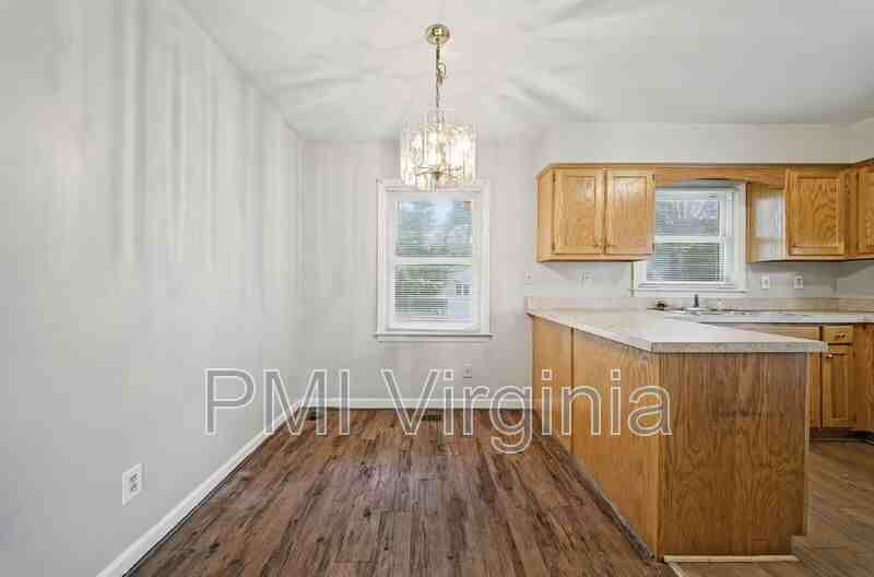 2315 North St - Photo 7 of 25