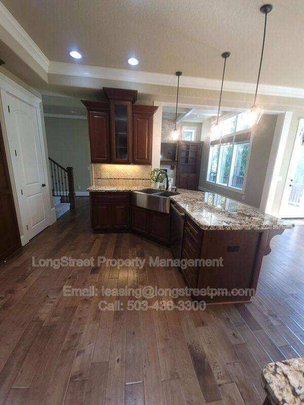 9739 Nw Henry Ct - Photo 6 of 50