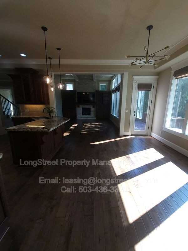 9739 Nw Henry Ct - Photo 7 of 50