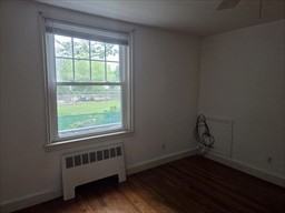 1002 Belmont St #1 - Photo 7 of 19