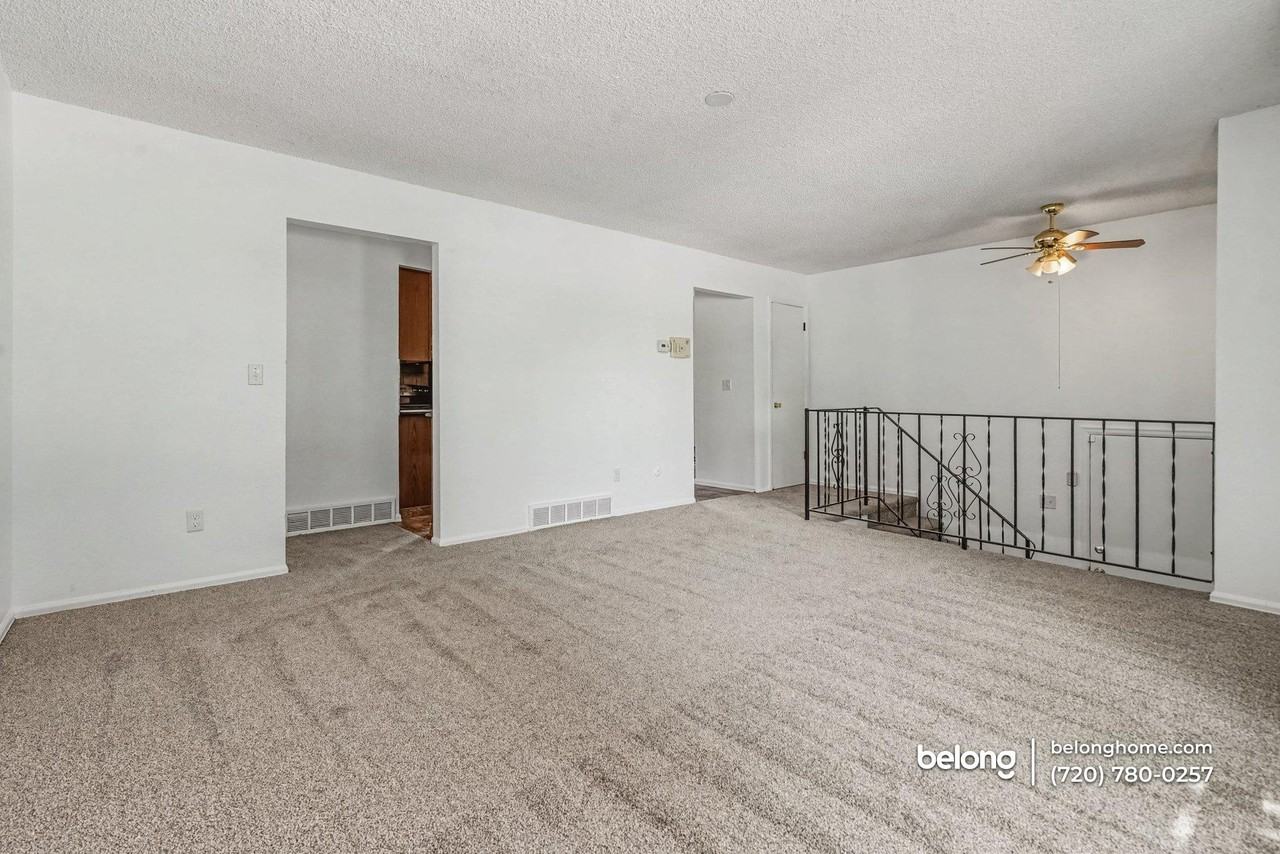 11419 E Virginia Dr - Photo 4 of 16