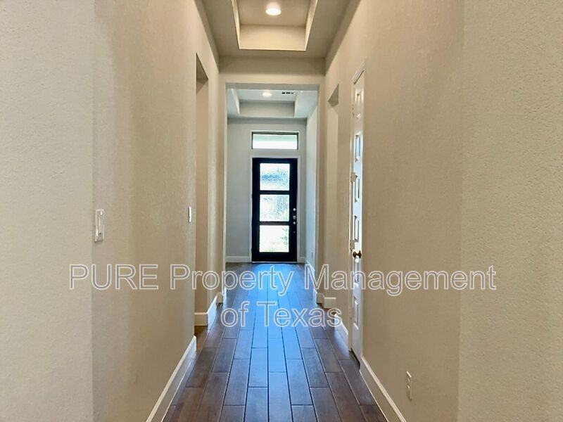1636 Laverne Mitchell St - Photo 2 of 22