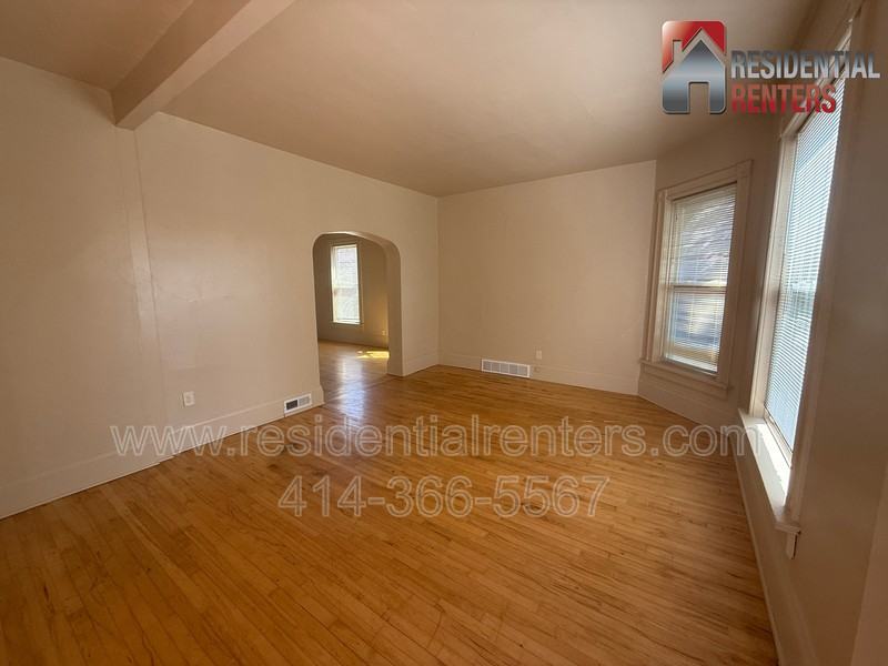 2454 N Booth St - Photo 7 of 12