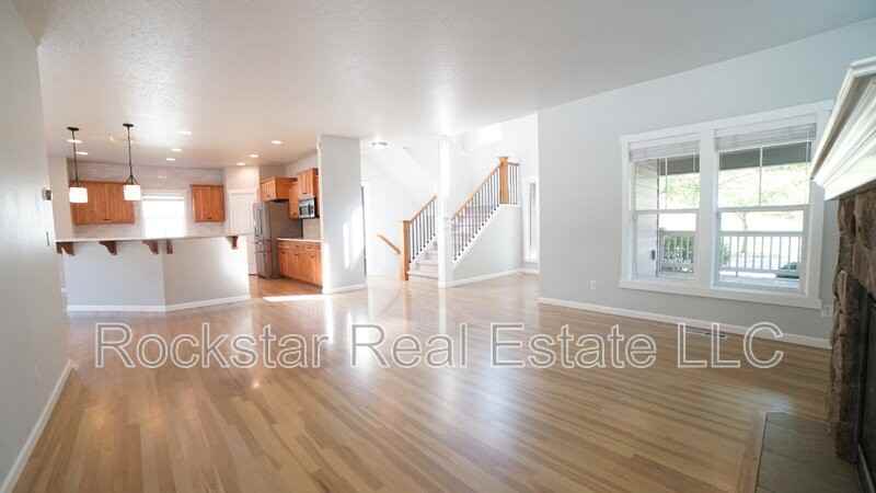 24999 E Ludlow Ave - Photo 2 of 29