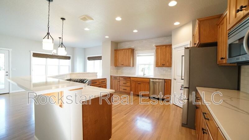 24999 E Ludlow Ave - Photo 6 of 29