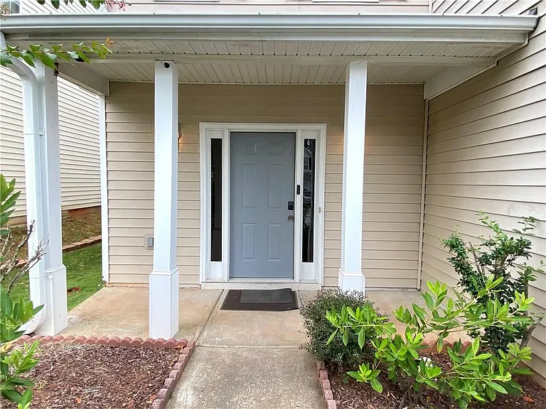 1110 Winter Park Ln - Photo 4 of 21